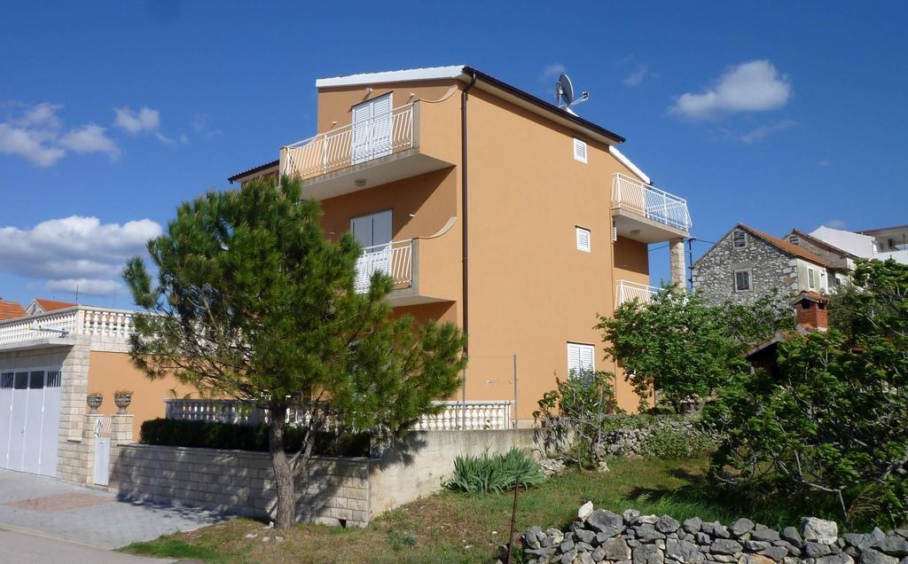 Apartments Vila Punta Jadrtovac Exterior photo